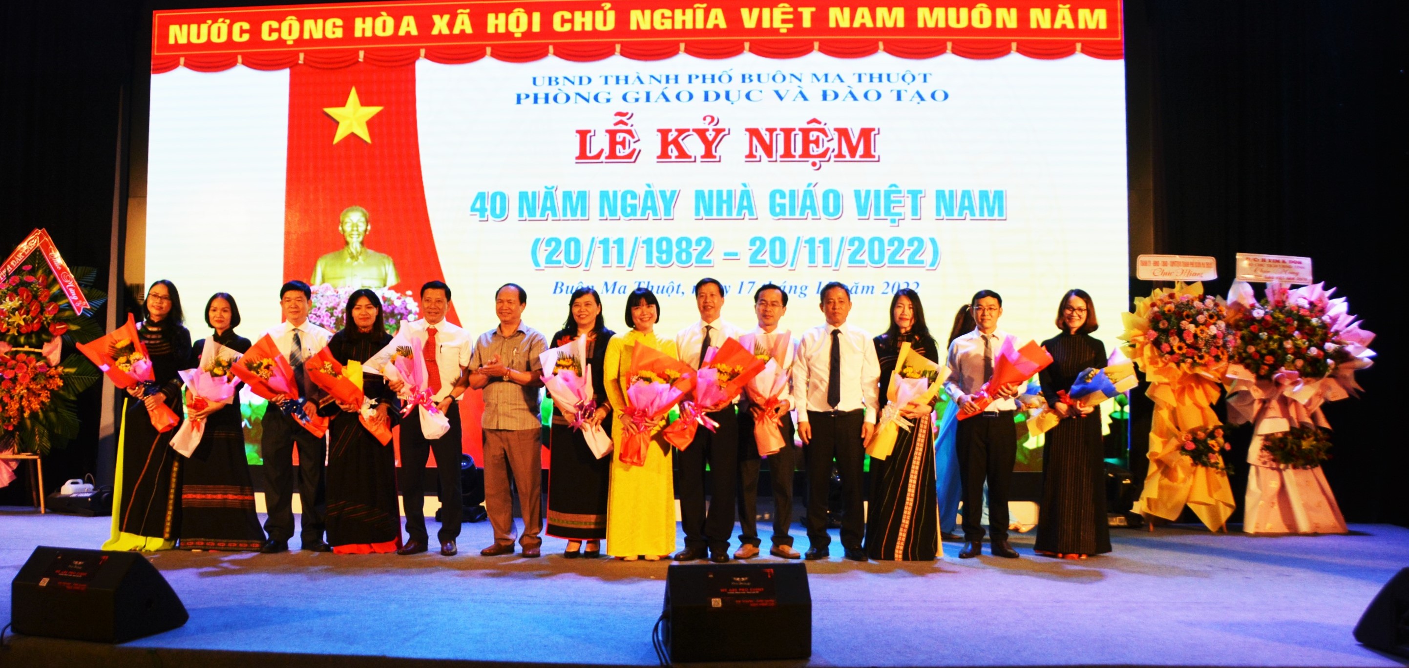 Thông báo về việc lấy ý kiến thăm dò danh sách cá nhân đề nghị xét tặng danh hiệu”Nhà giáo Ưu tú” năm 2023